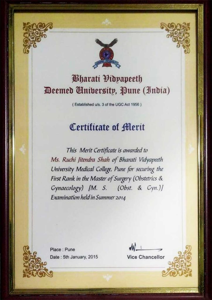 dr ruchi bhandari gynecologist certificate